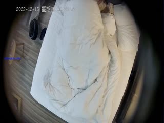 自拍,偷拍,泄密2022-12-15流出酒店偷拍❤️女的一直喊疼男的哄着慢慢来边草边边问感觉怎么样还说痛并快乐着