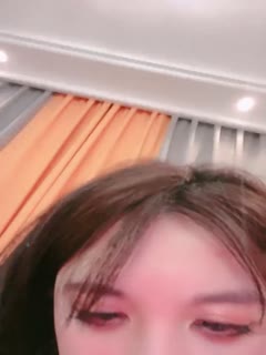 国产直播超极品的尤物，全程露脸颜值很高身材完美，黑丝诱惑呻吟可射，道具抽插骚穴浪叫，妩媚风情洗澡诱惑高潮不断