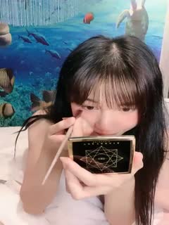 国产自拍纯欲系天花板美少女！甜美卡哇伊！开房和炮友操逼
