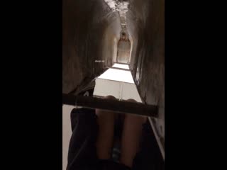 自拍,偷拍,泄密【厕拍】最新流出推特大神冒死偷拍同年级女生上厕所 还附上朋友圈照片29P