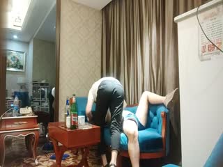 自拍,偷拍,泄密爱情故事翻车，专撩良家少妇陨落~~ga不抓流氓地痞小偷贪官黑社会，专挑软柿子捏，被抓现场流出！