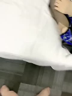 国产自拍极品御姐生尤物完美身材，蓝色旗袍爆裂黑丝诱惑，男友忍不