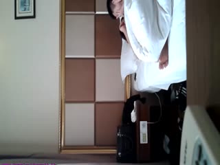 国产自拍5263-气质长发美眉偷腥情人洗完澡后疯狂草逼呻吟销魂