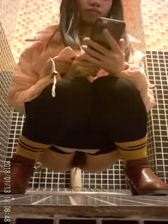 国产自拍【偷拍】酒吧正面拍摄系列2各路高颜值美女