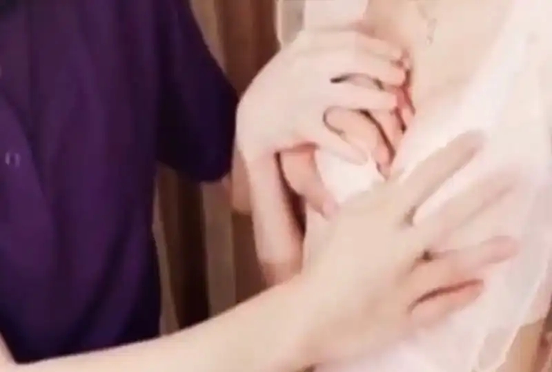 国产自拍家中约会就是想摸乳