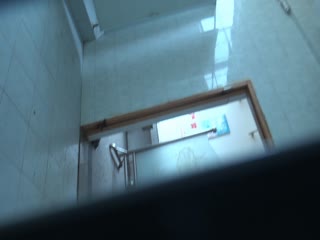 自拍,偷拍,泄密高清原始版大学露脸厕拍-酒红色丝袜的舞蹈班学妹,白带晶莹剔透,应该还是原装正品