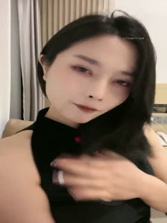 国产自拍女神刚下海就玩3p~【冰羊】啪啪！自慰！狂喷水~✨✨✨--风骚姐姐欠债下海，来一场激情20220814-213504-299