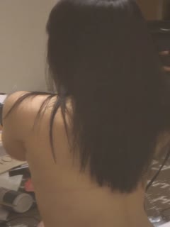 自拍,偷拍,泄密坑闺蜜系列学生宿舍偷拍❤️几个室友的私密生活苗条美女出浴擦身拉伸劈腿