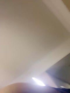 国产直播颜值不错的小少妇伺候两大哥激情啪啪，嘴里含着冰块把两鸡巴一起塞嘴里舔，各种体位爆草蹂躏，浪叫呻吟不止