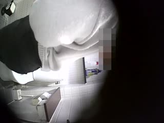 自拍,偷拍,泄密最新美女如云咖啡店女士坐厕正面偸拍✅好多职场美女小姐姐方便✅亮点好多阴毛一个比一个性感擦逼时两片木耳好有弹性28103941