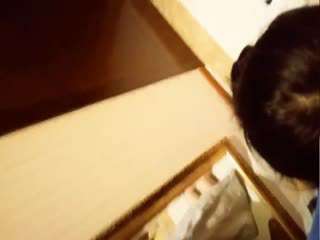 国产自拍土豪酒店各种花招玩稚嫩漂亮的大学干女儿,电动机器炮都用上了,妹子被折磨的一次次高潮,操完后还把她B毛给刮了!国语淫荡对白！_1