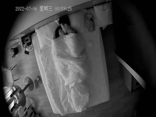 自拍,偷拍,泄密《精选2022✅云台泄密》真实欣赏数对男女开房造爱~性感骚女被饥渴男抓着双奶疯狂输出~张着大嘴销魂呻吟6