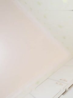 国产直播高颜值丰满大奶妹子【蜜桃的蜜】卫生间道具自慰，诱人粉嫩嫩逼大黑假屌抽插，很是诱惑喜欢不要错过