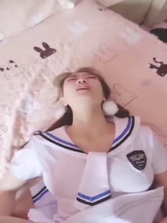 国产自拍操双马尾萝莉制服美眉你怎么没戴胸罩屁屁大逼逼肥天然大奶