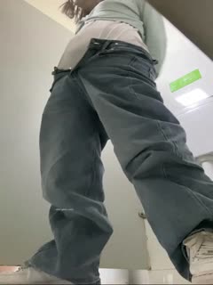 自拍,偷拍,泄密商场女厕近距离偷窥,多位美女的小肥鲍