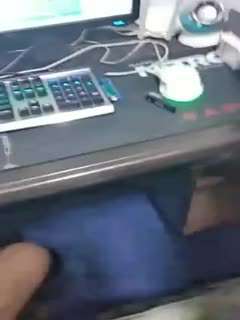 国产自拍【夫妻自拍】后入猛草大屁股前面插着嘴